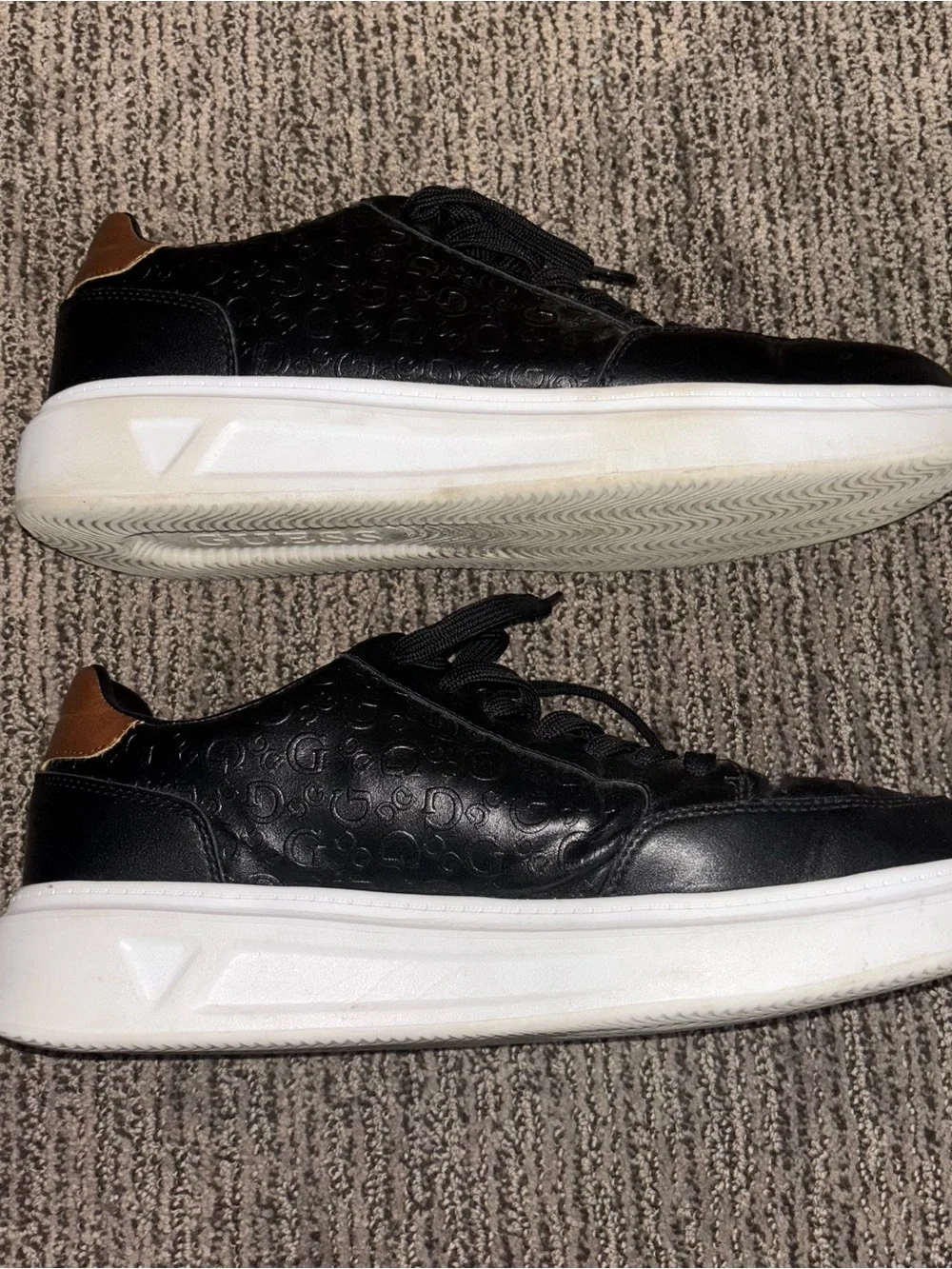 Guess stylish black
